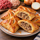 Слойки с говяжьим и куриным фаршем