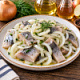 Сельдь соленая с маслом и луком и уксусом
