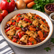 Куриная грудка тушеная с овощами